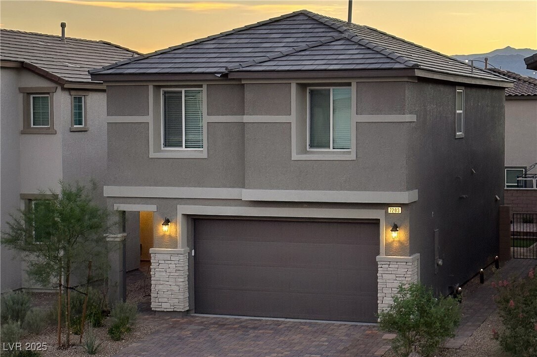 Foto principal - 7203 Stockton Dunes St