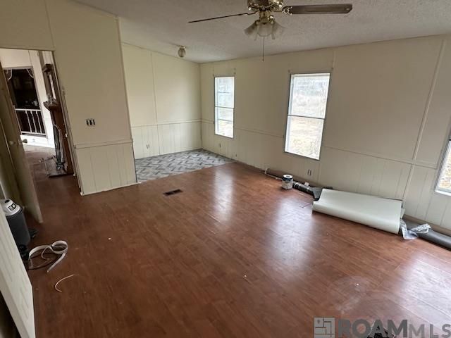 Foto del edificio - 7794 Morel Ln