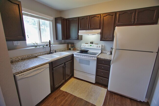 Building Photo - 3510 S 300 E