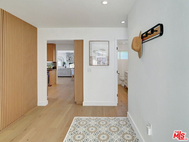 Foto del edificio - 39390 Marietta Cir