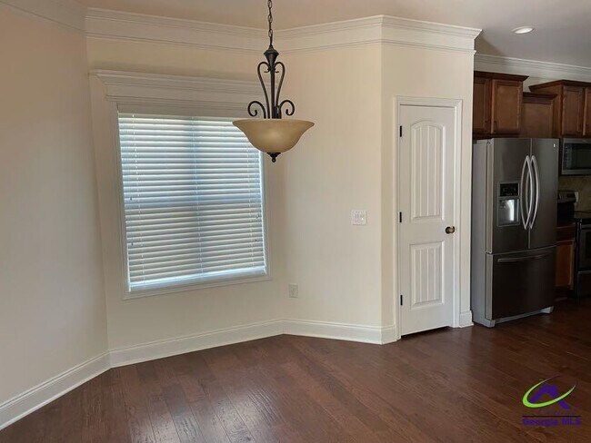 Foto del edificio - 121 Regency Ct