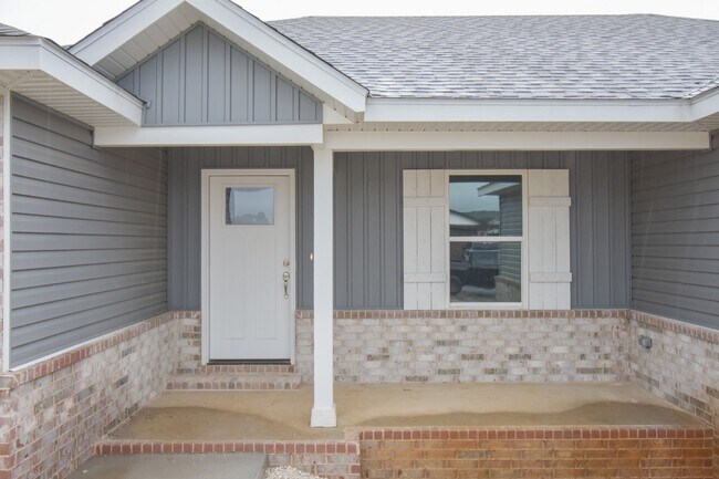 Foto del edificio - Nice 3 Bedroom 2 Bath Home!!