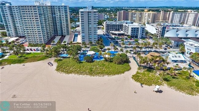 Building Photo - 133 N Pompano Beach Blvd