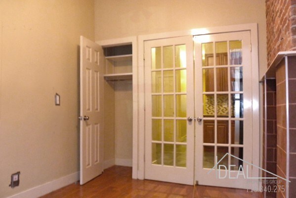 Foto del edificio - 297 Harman St