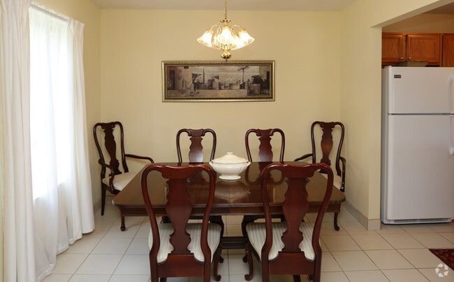 1 dormitorio - Center Pointe at Radisson