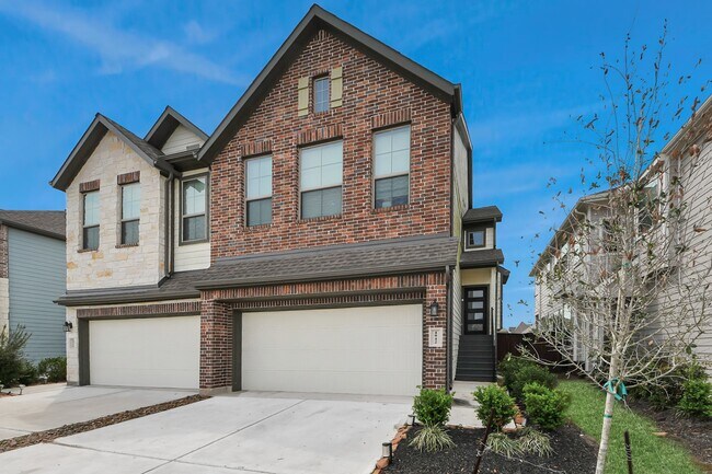 Building Photo - 4942 Carranza Ct