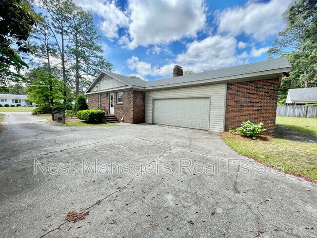 Foto del edificio - 2514 Dartmouth Dr