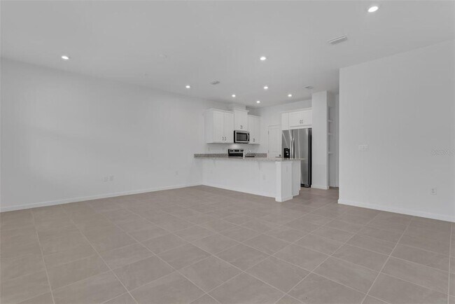 Building Photo - 3239 Gardenia Reserve St