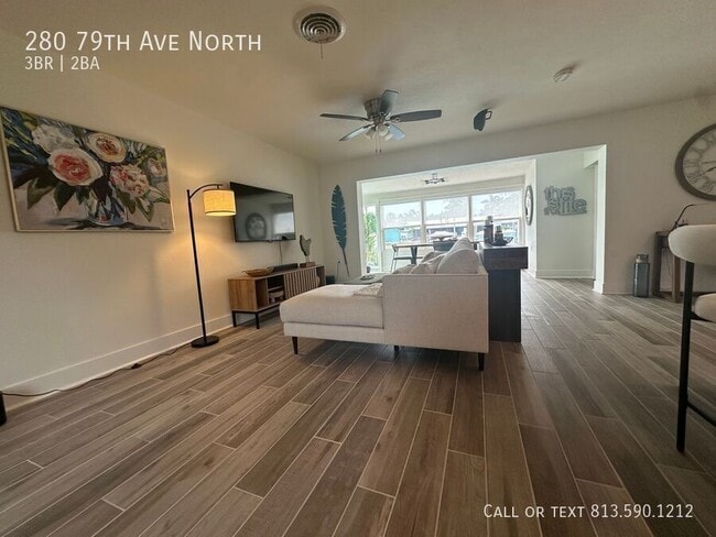 Foto del edificio - 280 79th Ave N