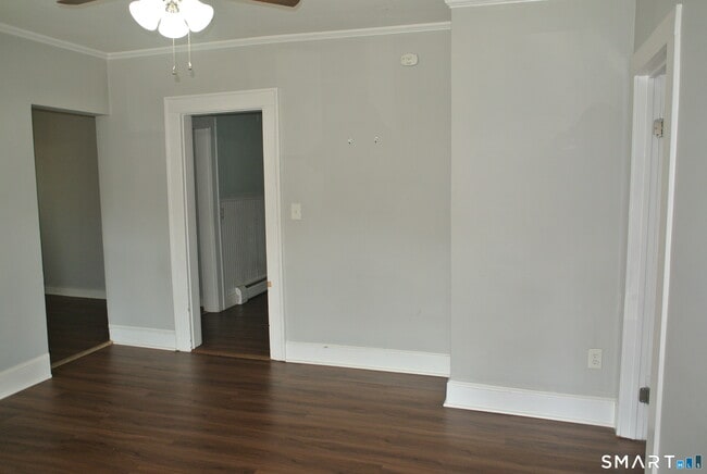Building Photo - 115 Maltby St