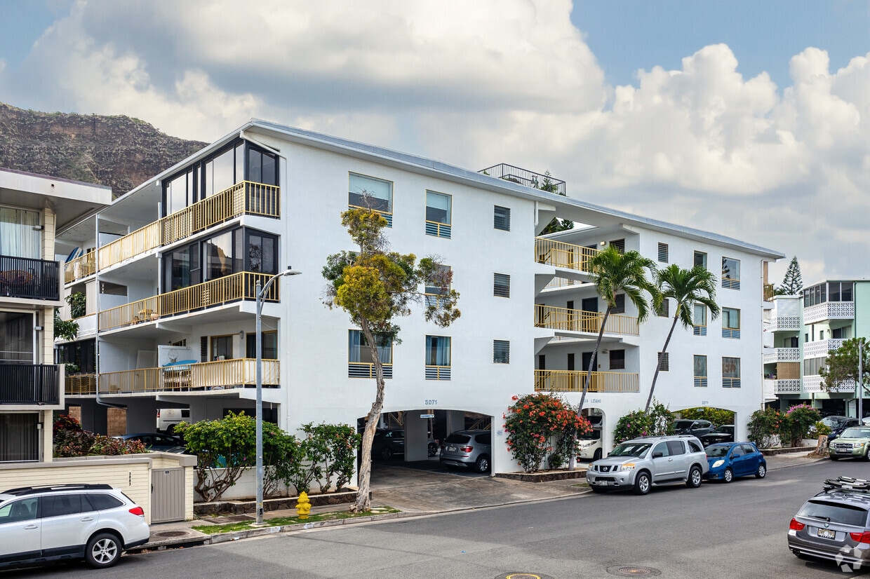 Primary Photo - Pua Leahi