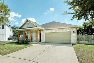 Building Photo - 811 Bedford Ct