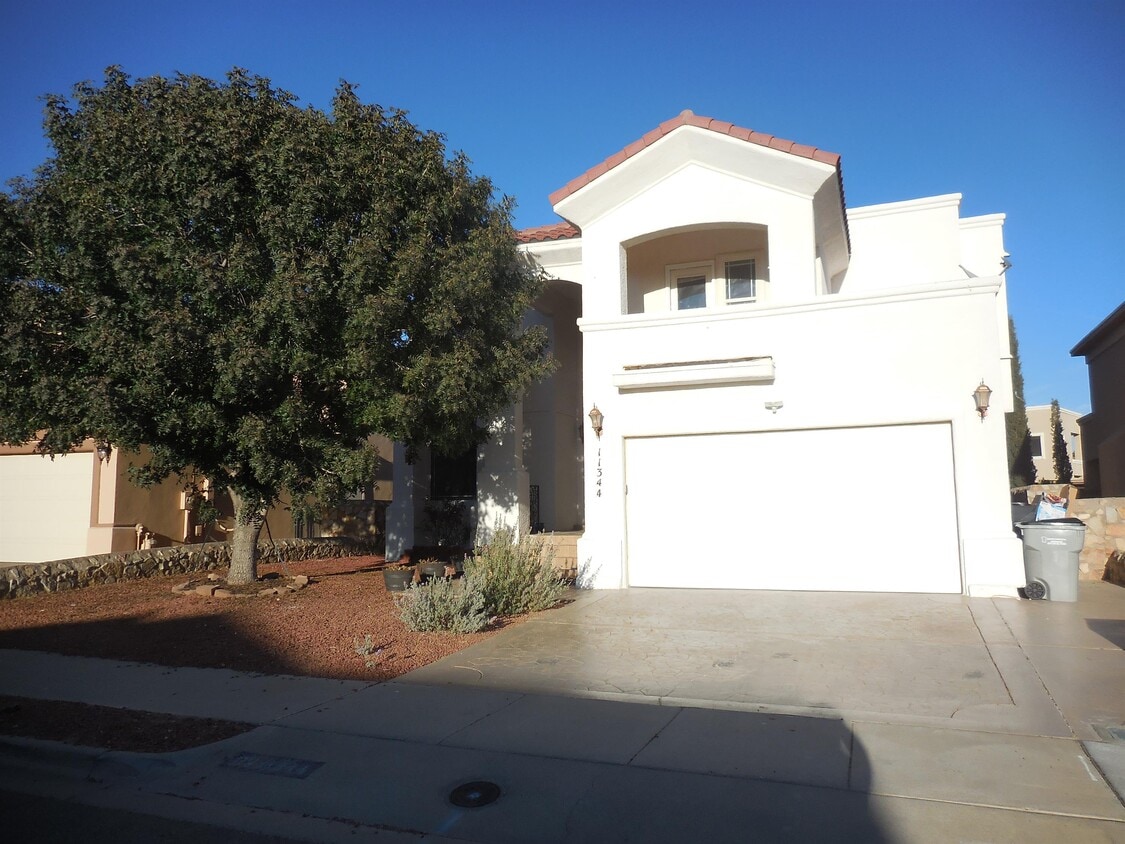 11344 Charles Reynolds Ln, El Paso, TX 79934 House Rental in El Paso