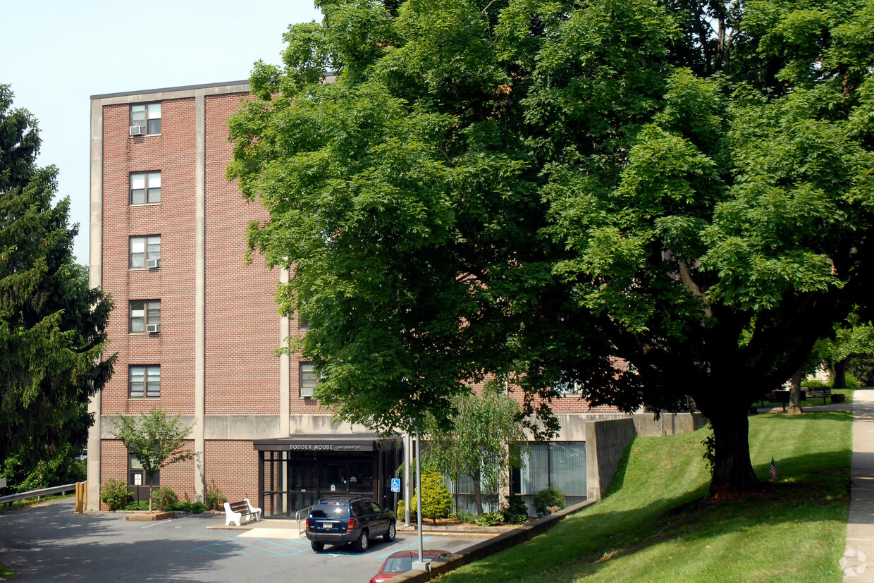 Building Photo - Bodder House