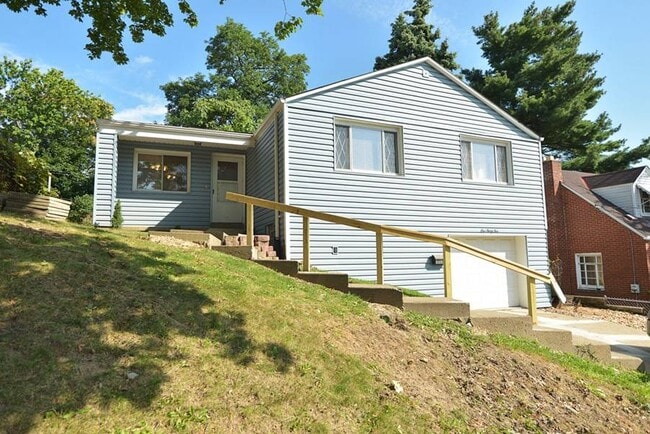 Building Photo - 135 Elmont St