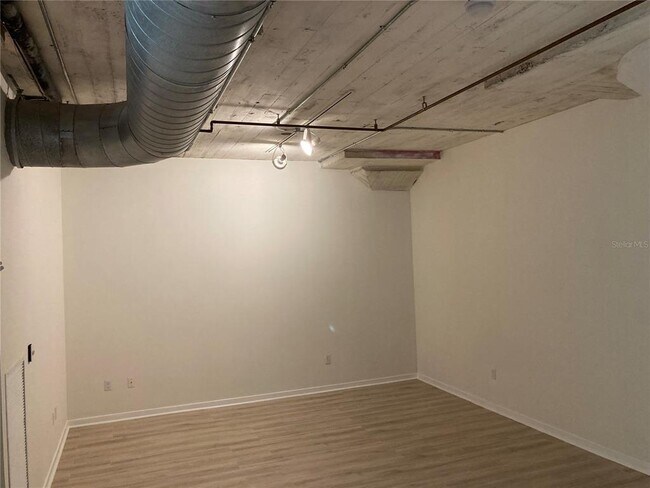 Foto del edificio - 101 N 12th St