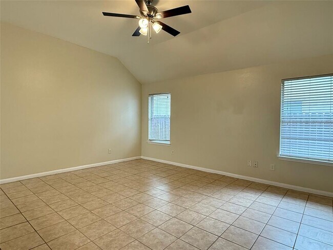 Foto del edificio - 6615 Highwind Bend Ln