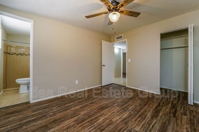 Building Photo - 6949 E Casey Pl