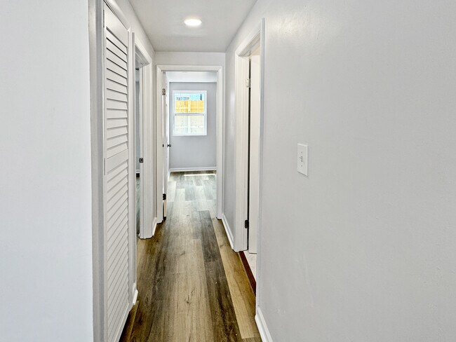 Foto del edificio - 9539 21st Bay St