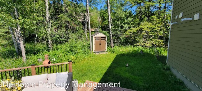 Building Photo - 4 br, 3 bath House - 2927 N 52nd Ave E