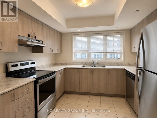 Building Photo - 2645 Eaglesham Path