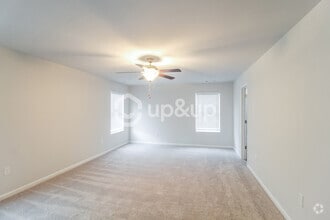 Building Photo - 40 Peach Pl