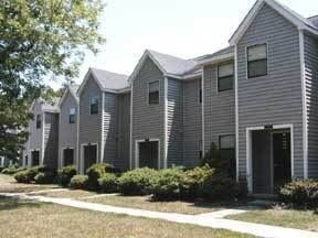 Primary Photo - 6012-6054 Inona Pl