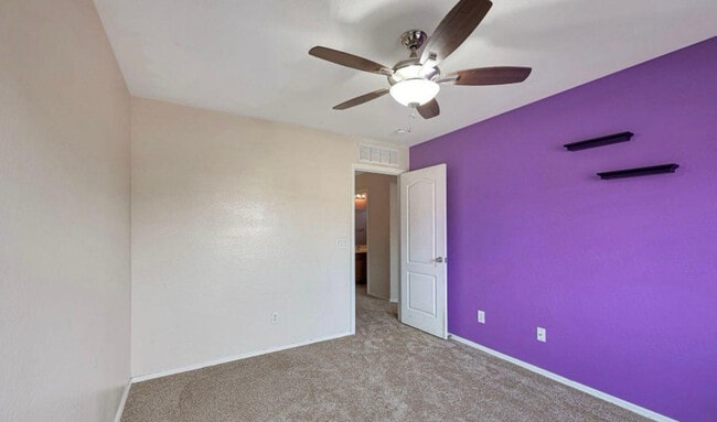 Building Photo - 23865 W Huntington Dr