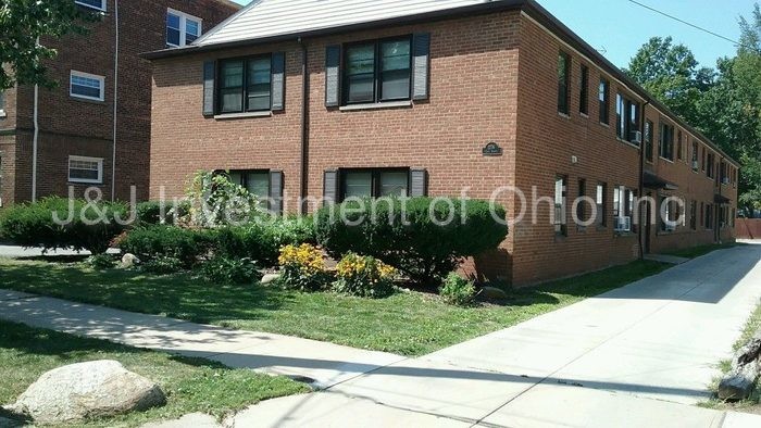 Foto principal - 1276 Cove Ave