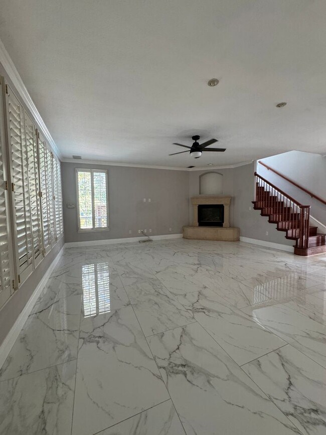 Foto del edificio - 360 Allenwood Ct