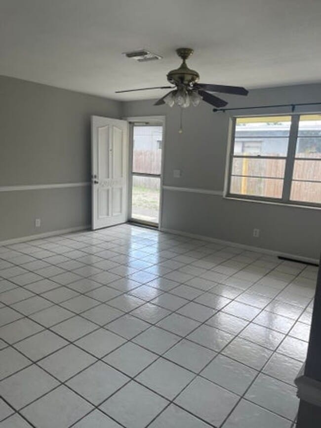 Foto del edificio - 4425 Stevens Rd