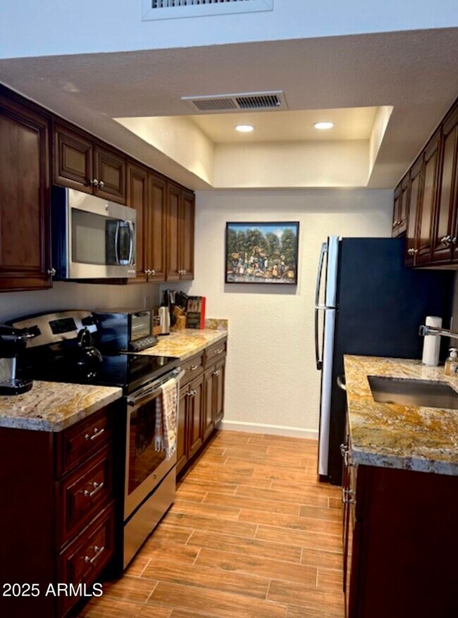 Foto del edificio - 4540 N 44th St