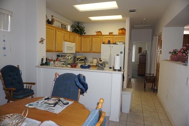 Building Photo - 78984 Spirito Ct