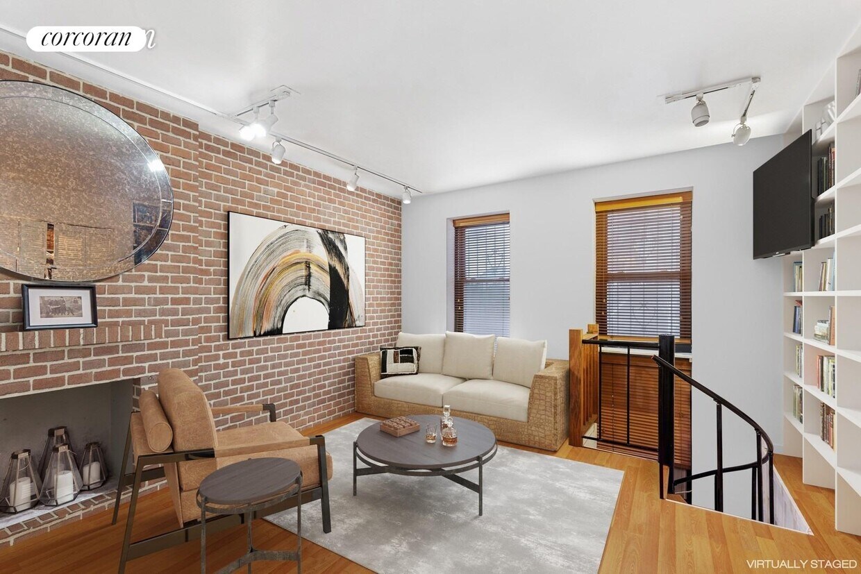 Foto principal - 107 W 70th St