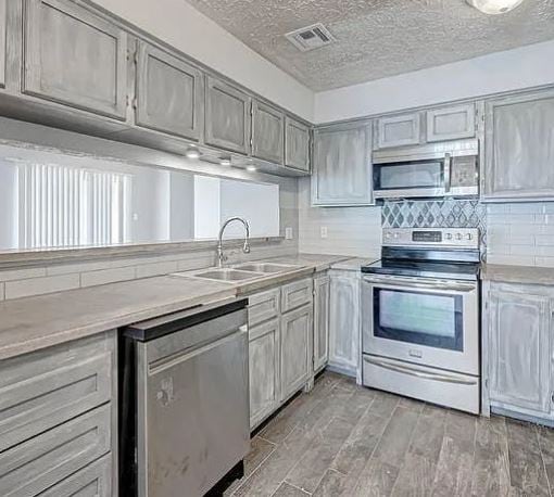 Cocina - 3610 Vineyard Dr