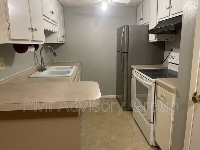 Foto del edificio - 3034 SW Lydia Ave