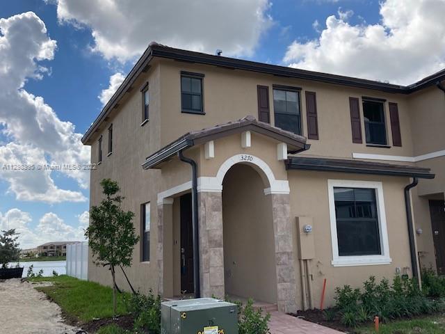 Primary Photo - 3270 W 114th Ter