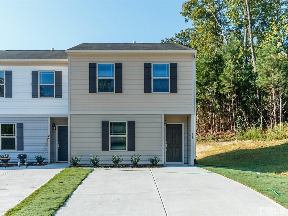 Foto principal - 882 Saratoga Dr