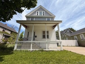 Building Photo - 769 19th St