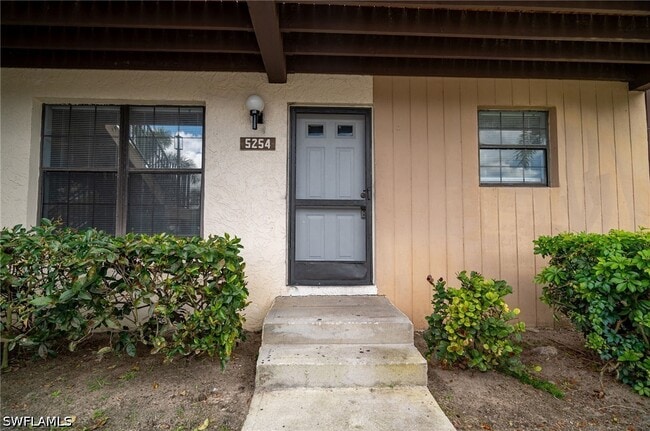 Foto del edificio - 5254 Treetops Dr