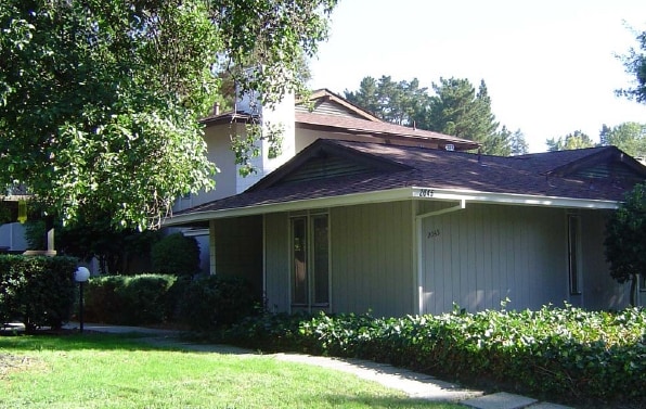 Exterior - 2045 Camel Ln