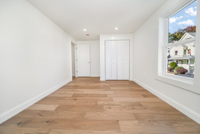 Foto del edificio - 11 Knollin St