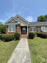 Building Photo - 107 Northpointe Dr