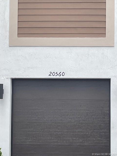Foto del edificio - 20560 NE 5th Pl