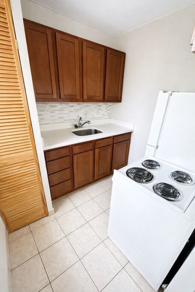 Junior - Cocina - Waldorf Park Apartments