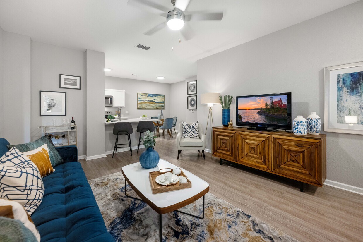 Foto principal - Grand Reserve Apartment Homes