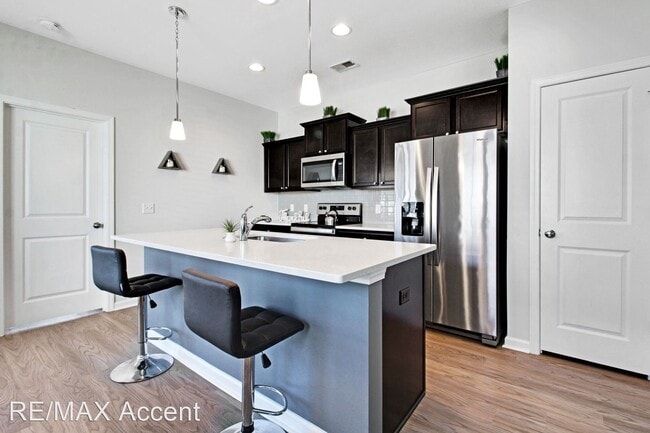 Foto del edificio - 3 br, 2 bath House - 215 Crabapple Cir