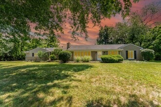 Building Photo - 3275 Chickering Ln