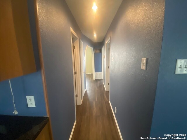Building Photo - 3014 San Luis St