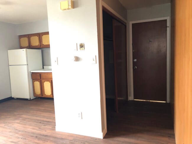 Foto del edificio - 1913 W 1st St